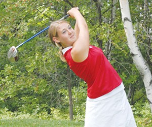 <span class='credit'>Photo By: Kristyn Sonnenberg | Photo Editor</span><span class='description'>The Swing: Preseason photo of sophomore Bryce Hetchler.</span>